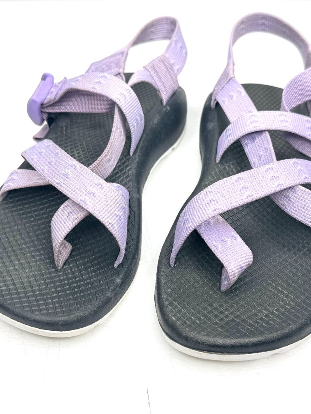 Chaco Z2 Classic Toe Loop Outdoor Hiking Sport Strappy Sandals Womens 8 Purple